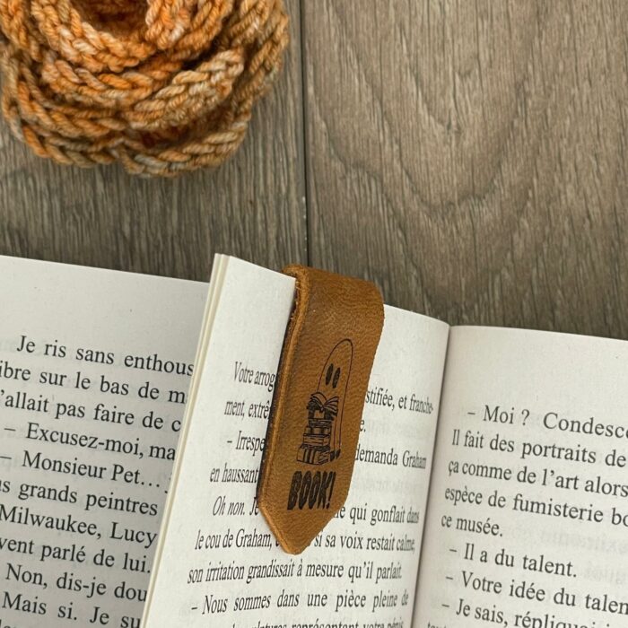 Marque-pages cuir magnétique - Fantôme daim – Image 3