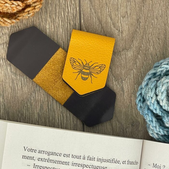 Marque-pages cuir magnétique - Abeille – Image 2