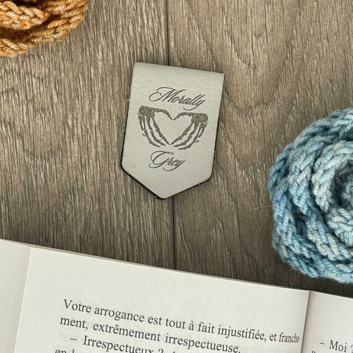 Marque-pages cuir magnétique - Morally grey